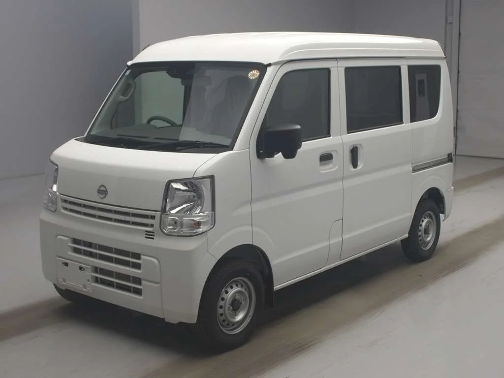 Nissan NV100 Clipper DR17V 2026